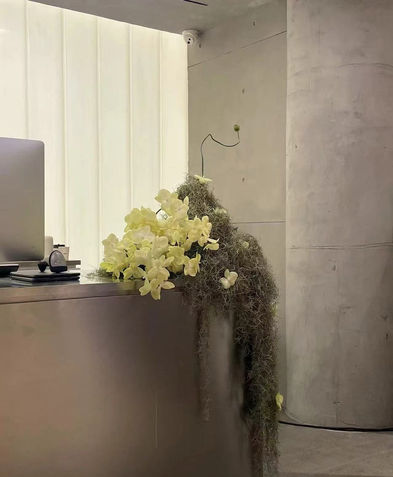 Business & Commercial